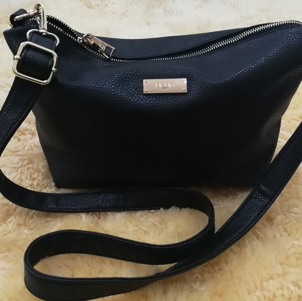 BCBG cross body / shoulder bag black